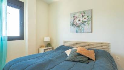 Resale - Bungalow -
Los Altos