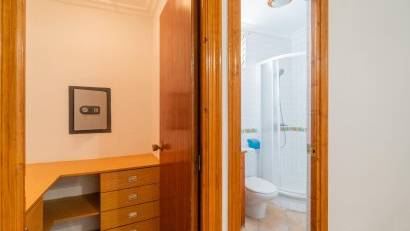 Återförsäljning - Villa -
Torrevieja - Los Altos