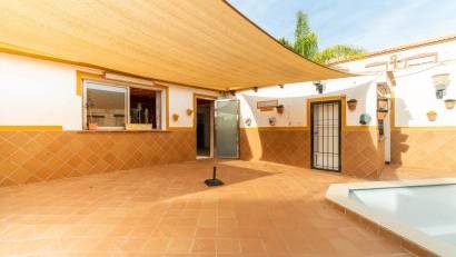 Återförsäljning - Villa -
Torrevieja - Los Altos