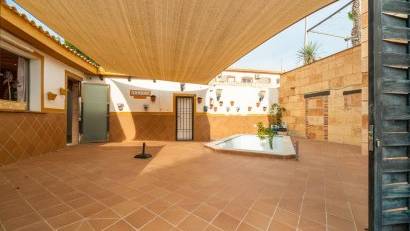 Återförsäljning - Villa -
Torrevieja - Los Altos