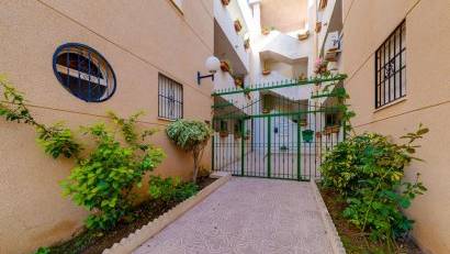 Återförsäljning - Apartment -
Torrevieja - San luis
