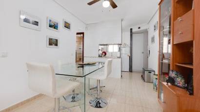 Återförsäljning - Apartment -
Torrevieja - San luis