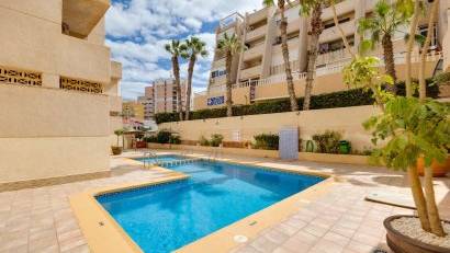 Återförsäljning - Apartment -
Torrevieja - La Mata