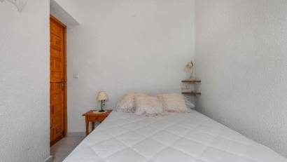 Återförsäljning - Villa -
Torrevieja - El Chaparral