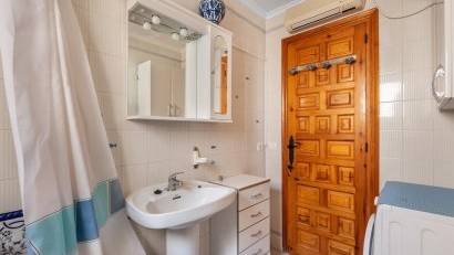 Återförsäljning - Villa -
Torrevieja - El Chaparral