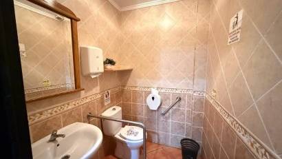 Återförsäljning - Commercial Unit -
Torrevieja - Estacion de autobuses