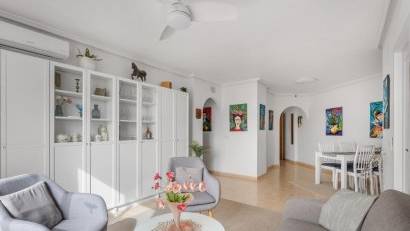 Återförsäljning - Apartment -
Torrevieja - Estacion de autobuses