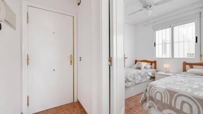 Återförsäljning - Apartment -
Torrevieja - Parque las naciones