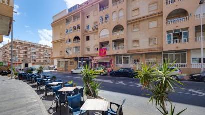 Återförsäljning - Apartment -
Torrevieja - Parque las naciones