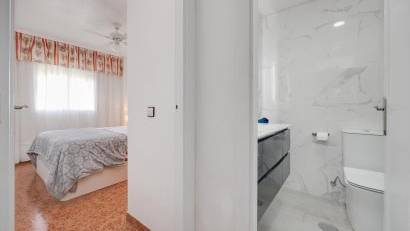 Återförsäljning - Apartment -
Torrevieja - Parque las naciones