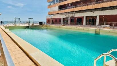 Återförsäljning - Apartment -
Torrevieja - Playa del Acequión