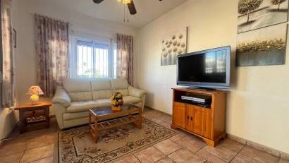 Återförsäljning - Villa -
Playa Flamenca - Orihuela Costa