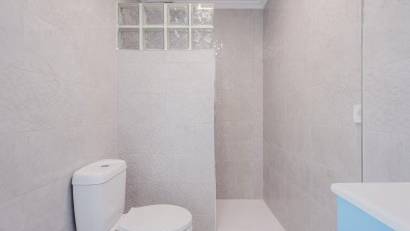 Återförsäljning - Apartment -
Torrevieja - Playa del Acequión