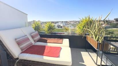 Återförsäljning - Apartment -
Orihuela Costa - Los Dolses