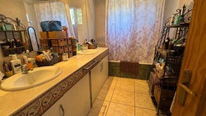 Återförsäljning - Casa de campo -
Albatera