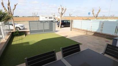 Resale - Bungalow -
Pilar de la Horadada - Zona Pueblo