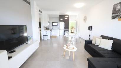 Resale - Bungalow -
Pilar de la Horadada - Zona Pueblo