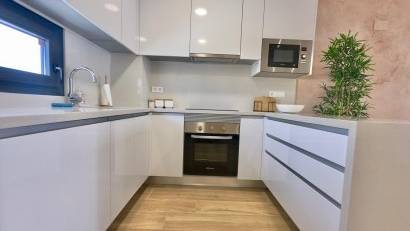 Resale - Bungalow -
Torrevieja - Los balcones