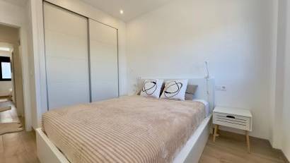 Resale - Bungalow -
Torrevieja - Los balcones