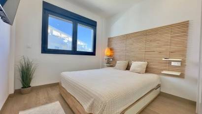 Resale - Bungalow -
Torrevieja - Los balcones