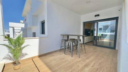 Resale - Bungalow -
Torrevieja - Los balcones