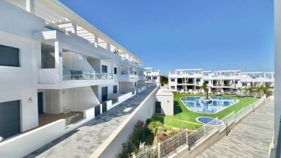 Resale - Bungalow -
Torrevieja - Los balcones