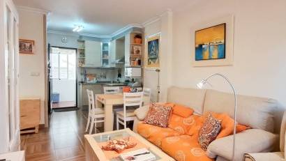 Reventa - Apartment -
Torrevieja - Parque Acuático - Sector 25