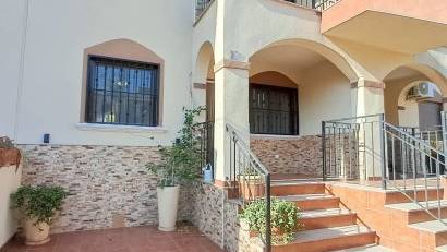 Reventa - Apartment -
Torrevieja - Parque Acuático - Sector 25