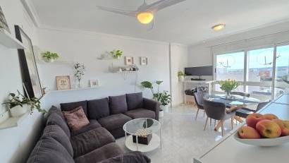Återförsäljning - Apartment / Flat * -
Los Montesinos *