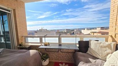 Återförsäljning - Apartment / Flat * -
Los Montesinos *