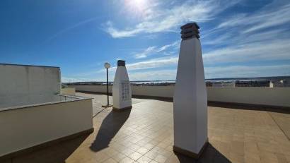 Återförsäljning - Apartment / Flat * -
Los Montesinos *