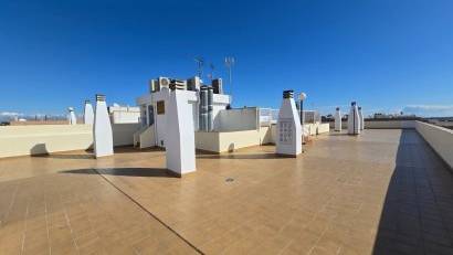 Återförsäljning - Apartment / Flat * -
Los Montesinos *