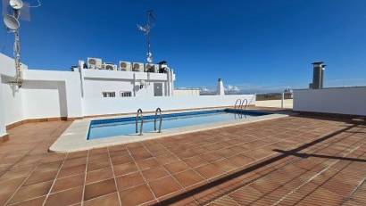 Återförsäljning - Apartment / Flat * -
Los Montesinos *