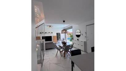 Återförsäljning - Villa -
Villamartin - PAU 8