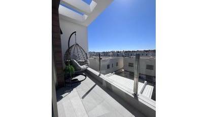 Återförsäljning - Villa -
Villamartin - PAU 8