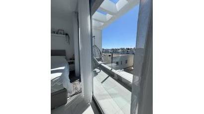 Återförsäljning - Villa -
Villamartin - PAU 8