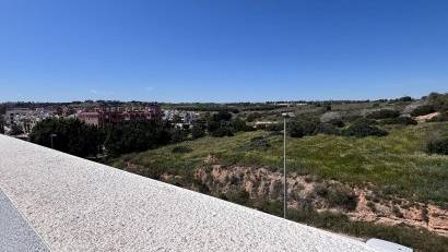 Återförsäljning - Villa -
Villamartin - PAU 8