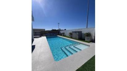 Återförsäljning - Villa -
Villamartin - PAU 8