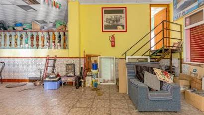 Reventa - Commercial Unit -
Torrevieja - Playa del Cura