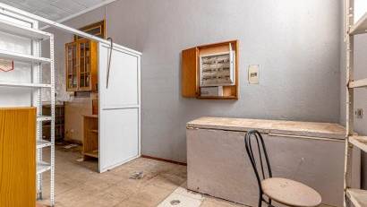 Reventa - Commercial Unit -
Torrevieja - Playa del Cura