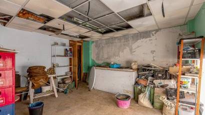 Reventa - Commercial Unit -
Torrevieja - Playa del Cura