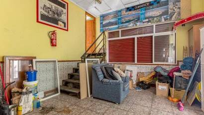 Reventa - Commercial Unit -
Torrevieja - Playa del Cura