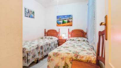 Resale - Bungalow -
Orihuela Costa