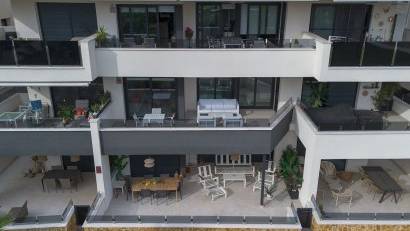 Reventa - Apartment -
Orihuela Costa - Orihuela