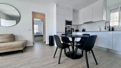 Resale - Villa -
San Miguel - Las filipinas