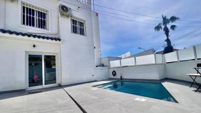 Resale - Villa -
San Miguel - Las filipinas