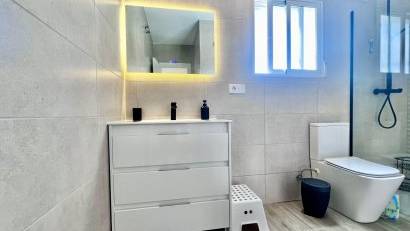 Resale - Villa -
San Miguel - Las filipinas