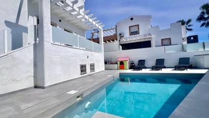 Resale - Villa -
San Miguel - Las filipinas