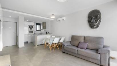 Resale - Bungalow -
Torrevieja - Los Balcones