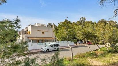 Reventa - Villa -
Guardamar del Segura - Urbanizaciones